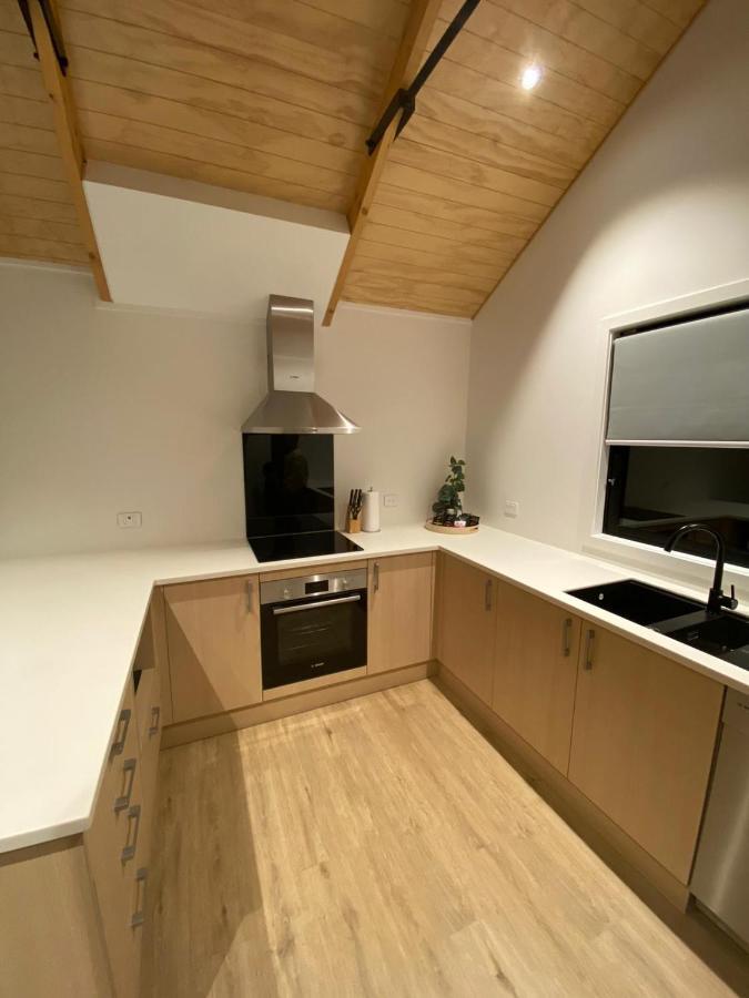 Queenstown Central - Walk To Town - Free Parking - Wifi And Smart Tv - Gym Luaran gambar